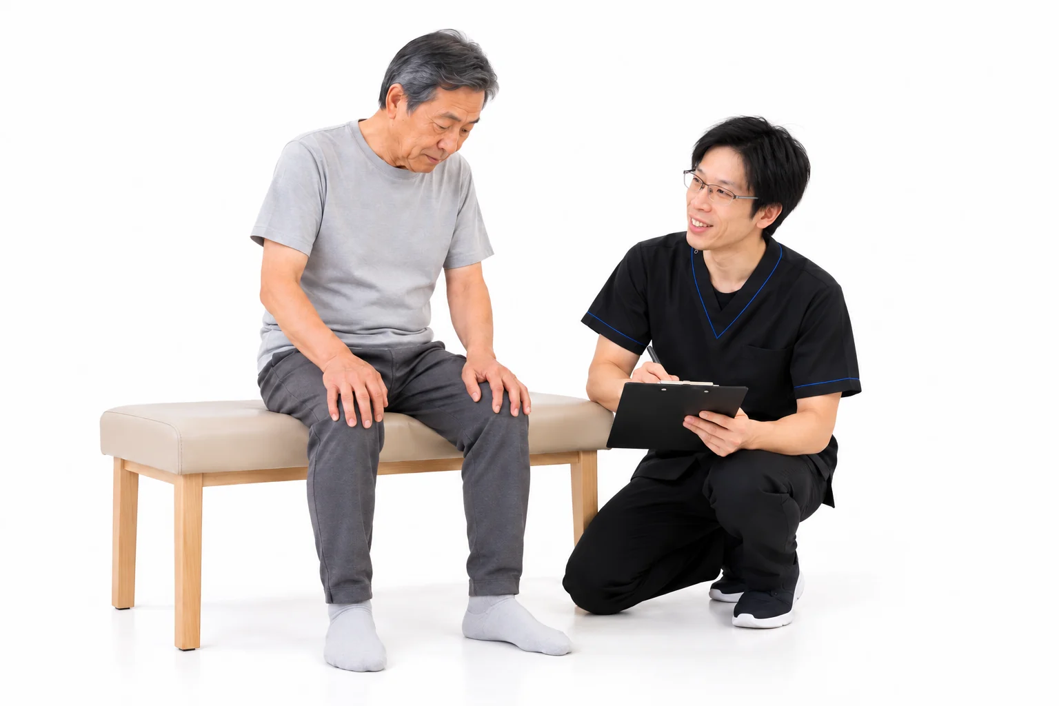 ベンチで休憩する高齢男性と問診する整体師のAI生成イメージ